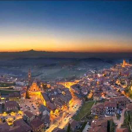 Langhe Belvedere Apartment Monforte D'Alba Bagian luar foto