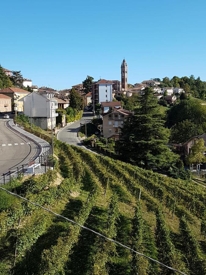 Langhe Belvedere Apartment Monforte D'Alba Bagian luar foto