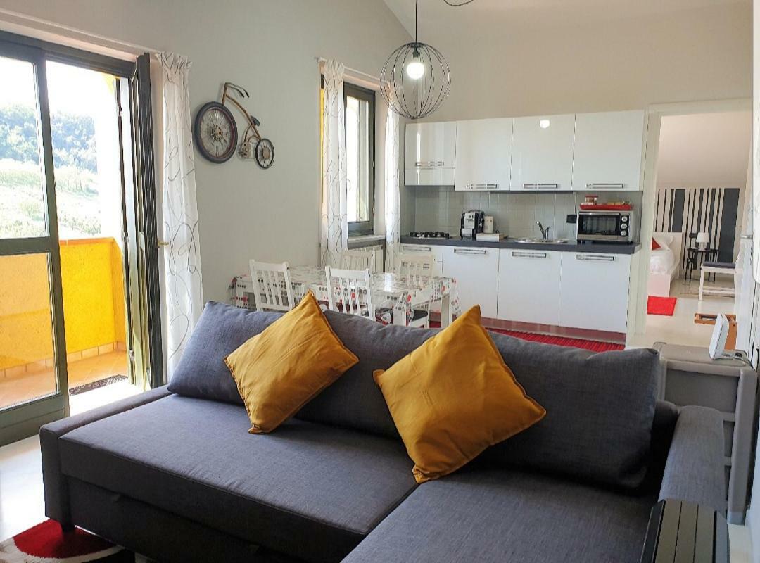 Langhe Belvedere Apartment Monforte D'Alba Bagian luar foto