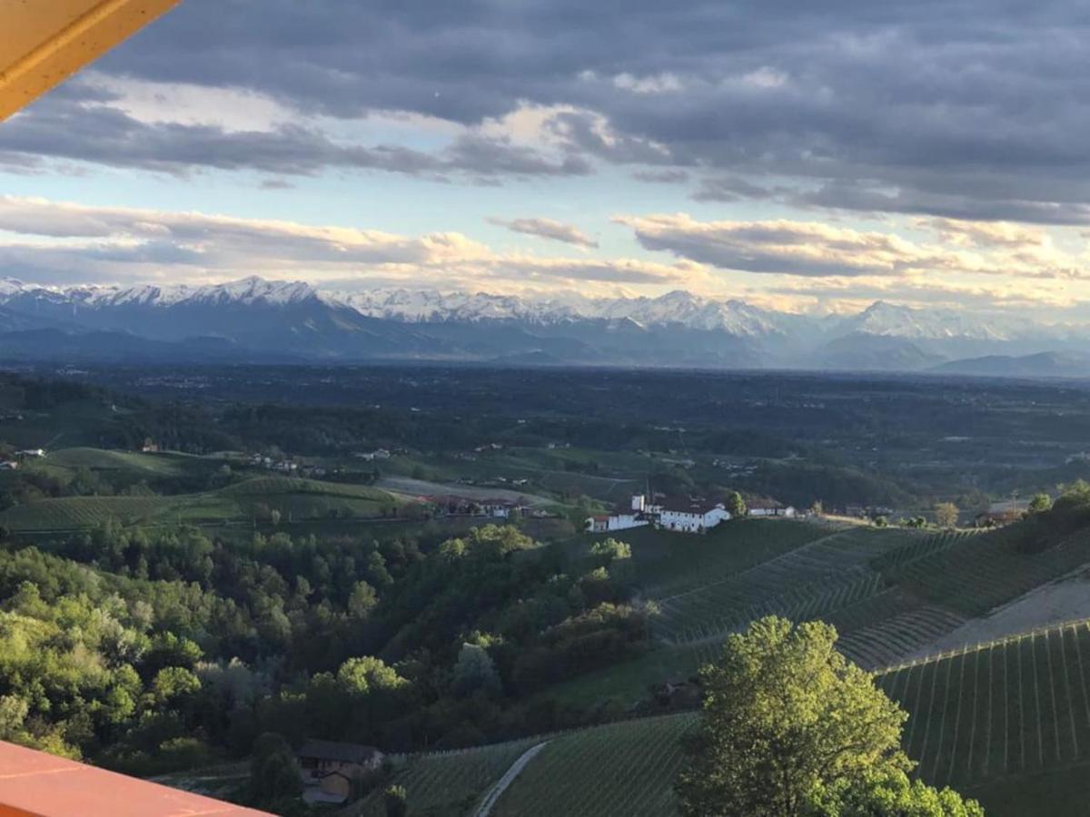 Langhe Belvedere Apartment Monforte D'Alba Bagian luar foto